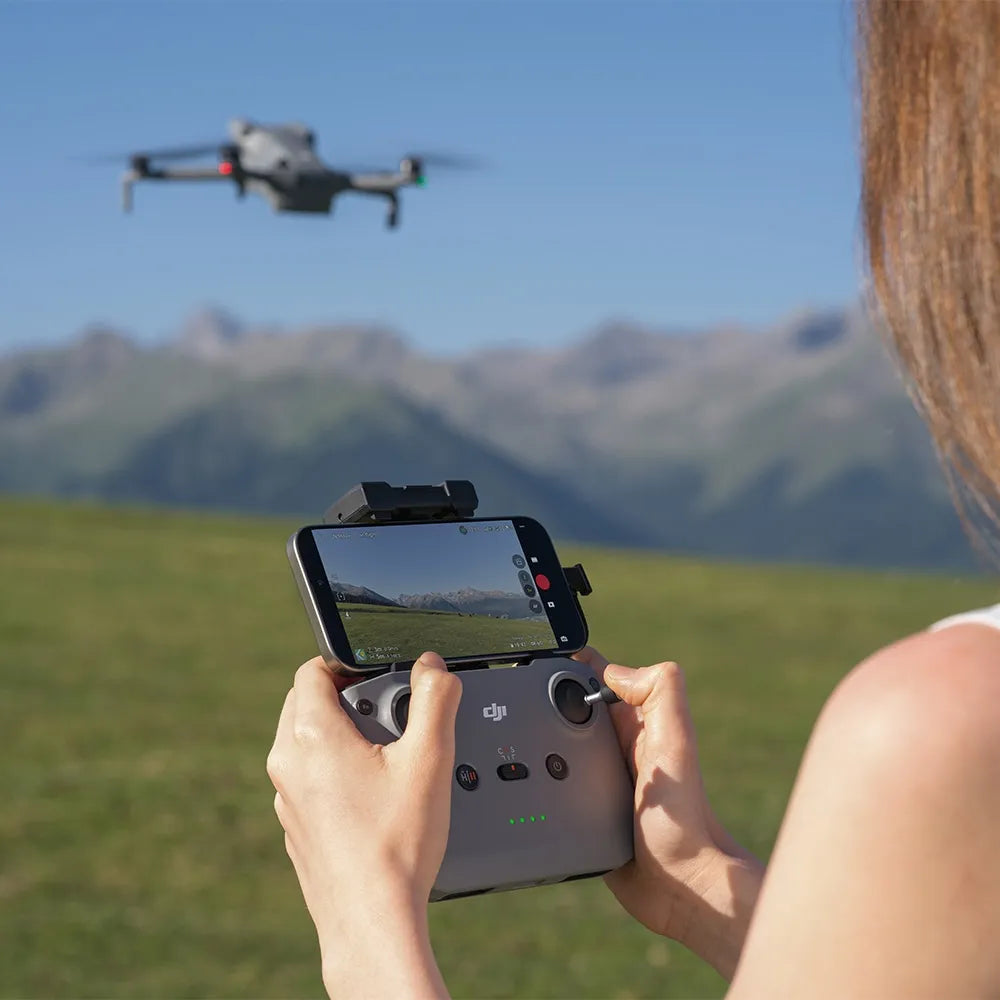 Drone DJI Mini 5 Pro Fly More Combo (Sem tela) BR - DJI066